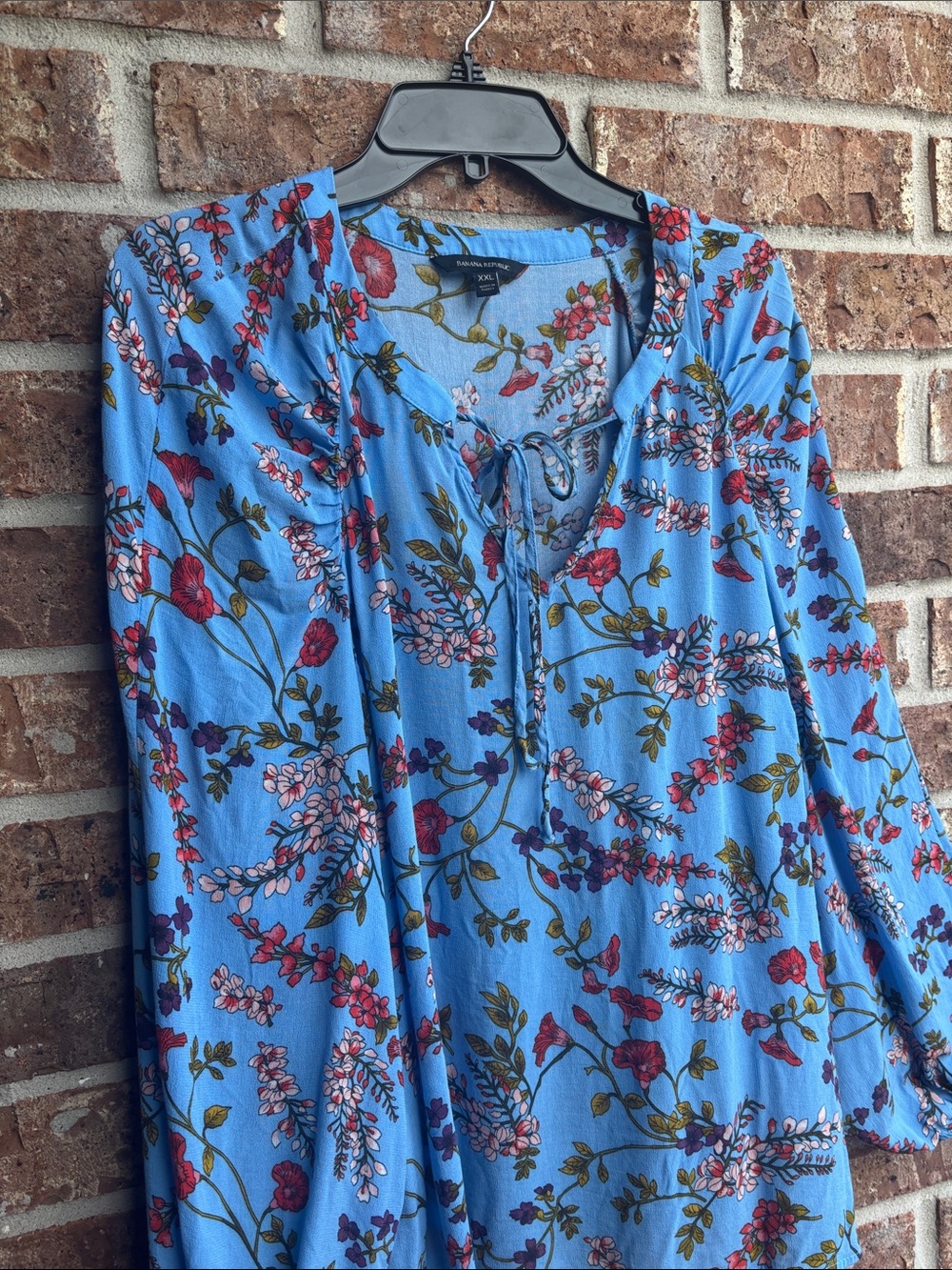 Banana republic Sky Blue Floral Tie-Neck Blouse - Picture 4 of 6